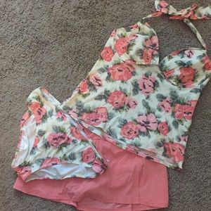 Lands’ End Tankini swimsuit bundle size 10
